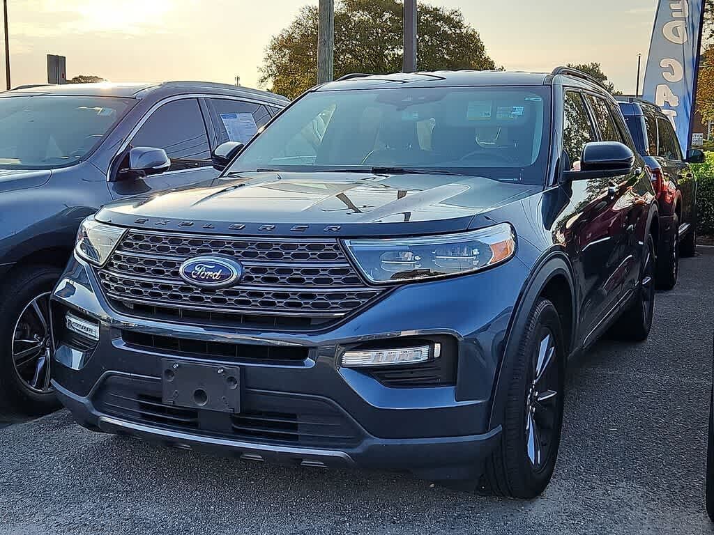 2022 FORD Explorer