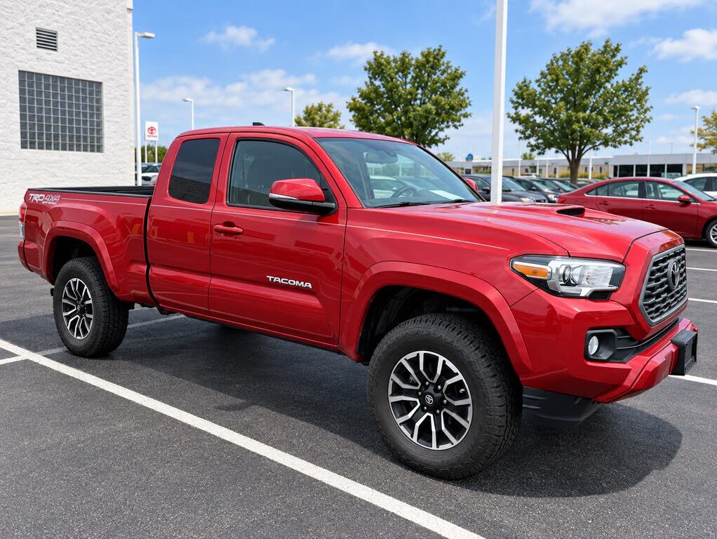 2022 TOYOTA Tacoma