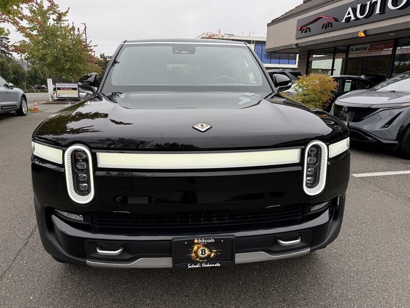 2024 RIVIAN R1S