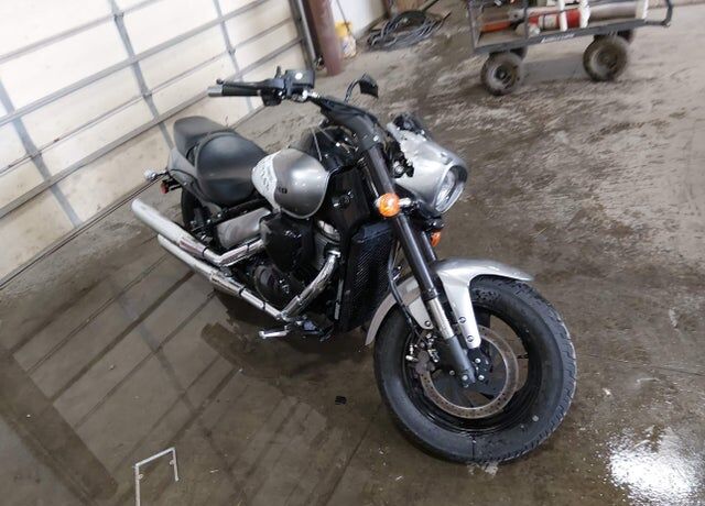 2017 SUZUKI VZ800L