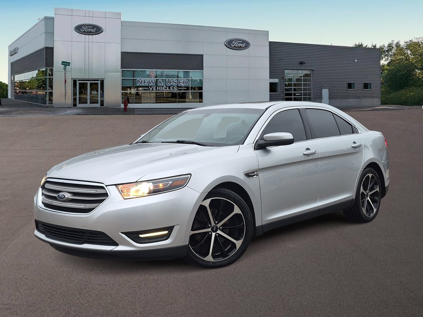 2016 FORD Taurus
