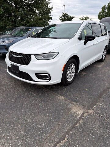 2025 CHRYSLER Pacifica
