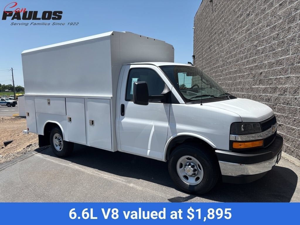 2025 CHEVROLET Express