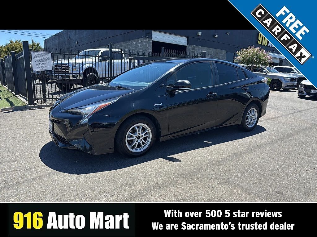2016 TOYOTA PRIUS