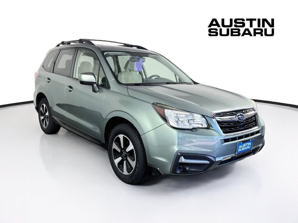 2018 SUBARU Forester