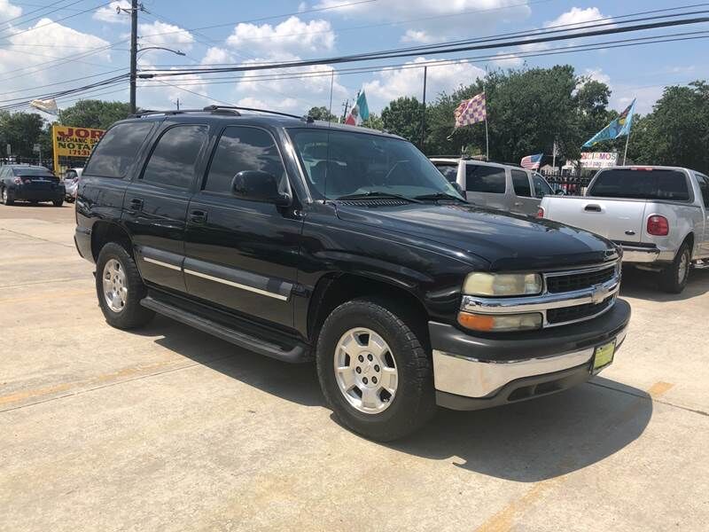 2004 CHEVROLET Tahoe