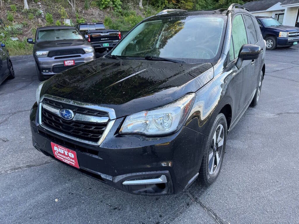 2017 SUBARU Forester