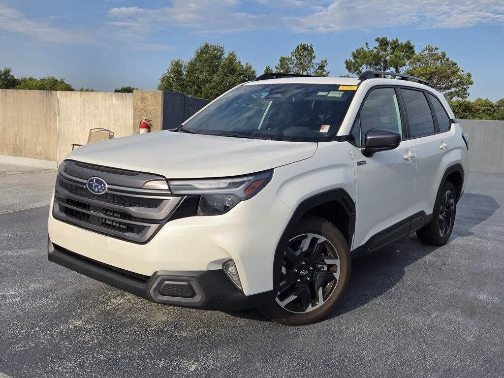 2026 SUBARU Forester