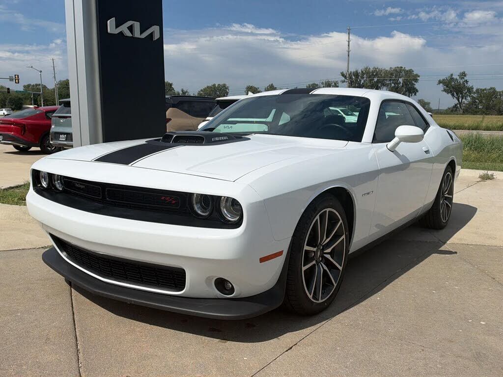 2022 DODGE Challenger