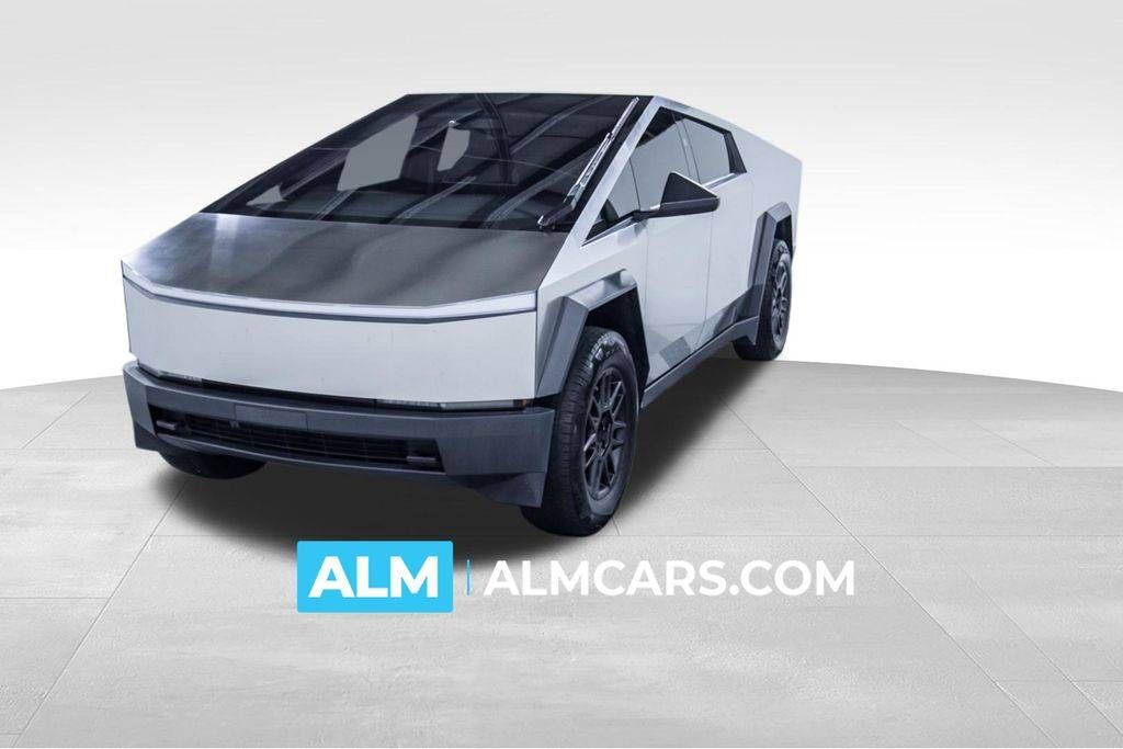 2024 TESLA Cybertruck