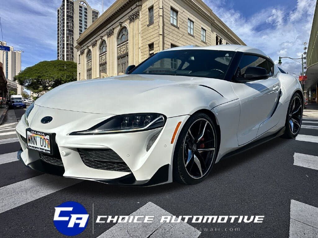 2022 TOYOTA Supra