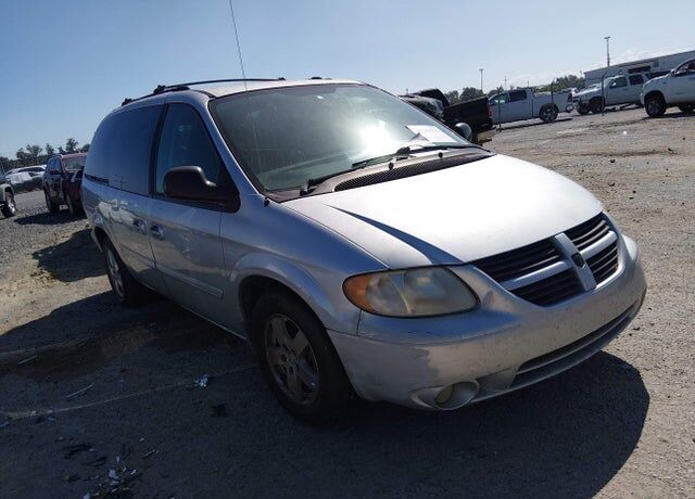 2005 DODGE Caravan