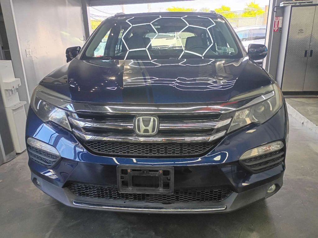 2018 HONDA Pilot