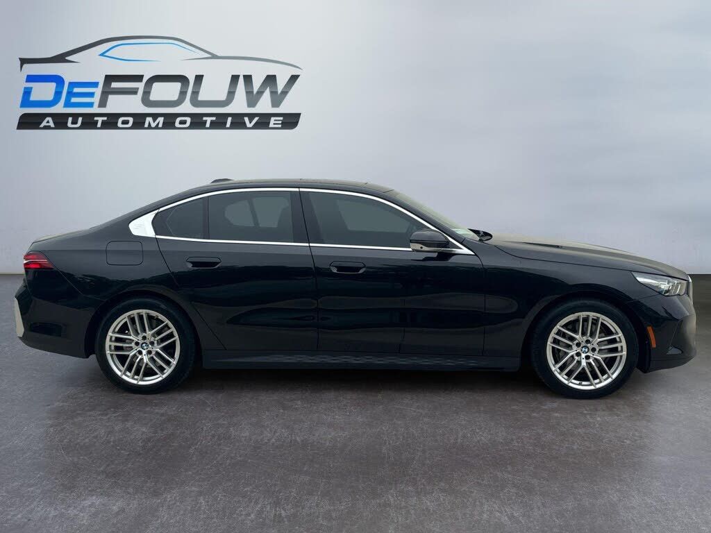 2024 BMW 540i