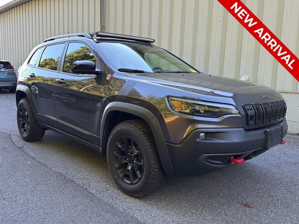 2022 JEEP Cherokee