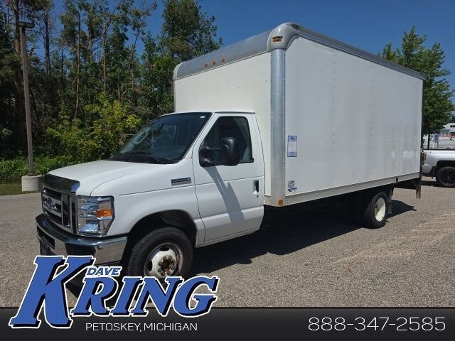 2024 FORD E-350