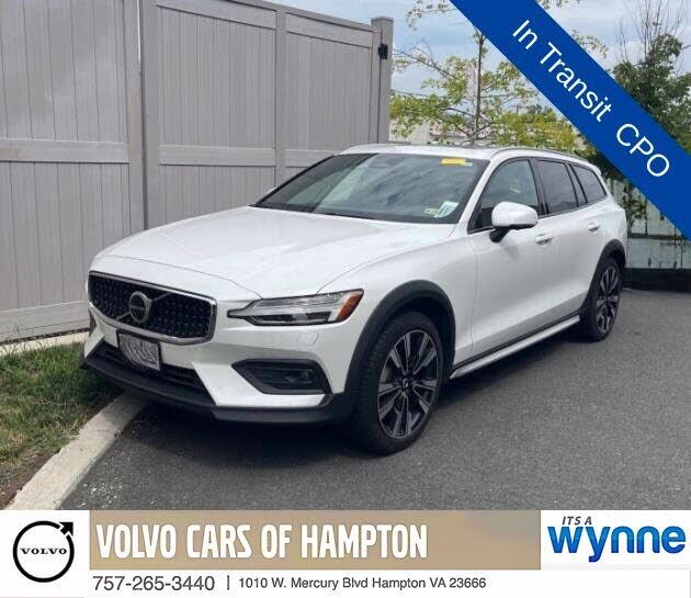 2024 VOLVO V60CC