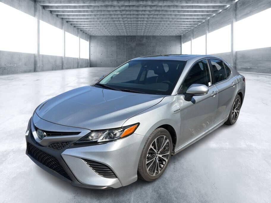 2018 TOYOTA Camry
