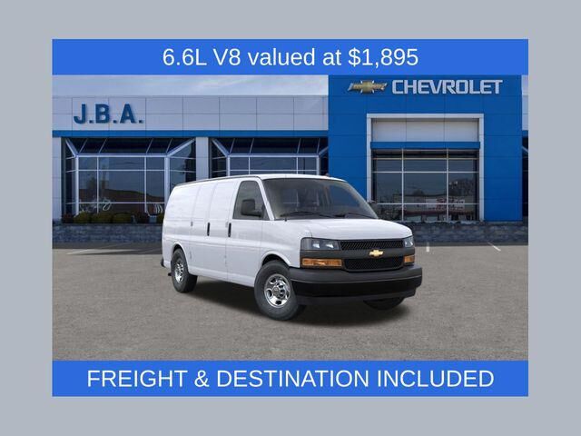 2025 CHEVROLET Express