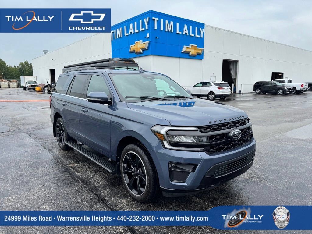 2022 FORD Expedition