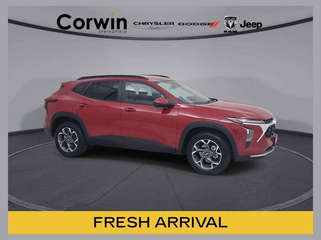2026 CHEVROLET Trax
