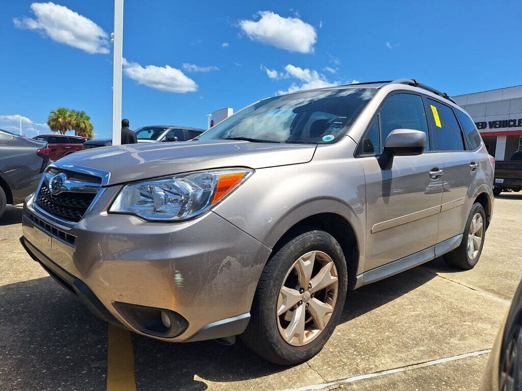 2014 SUBARU Forester