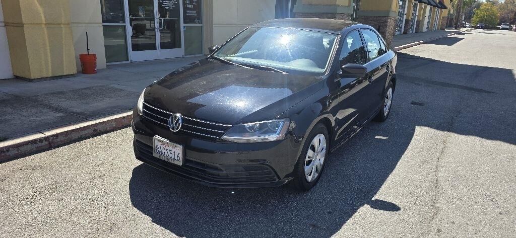 2017 VOLKSWAGEN Jetta