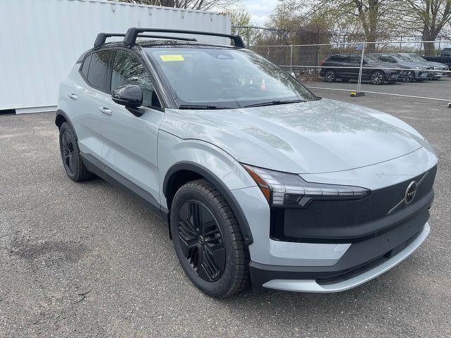 2026 VOLVO EX30 CC
