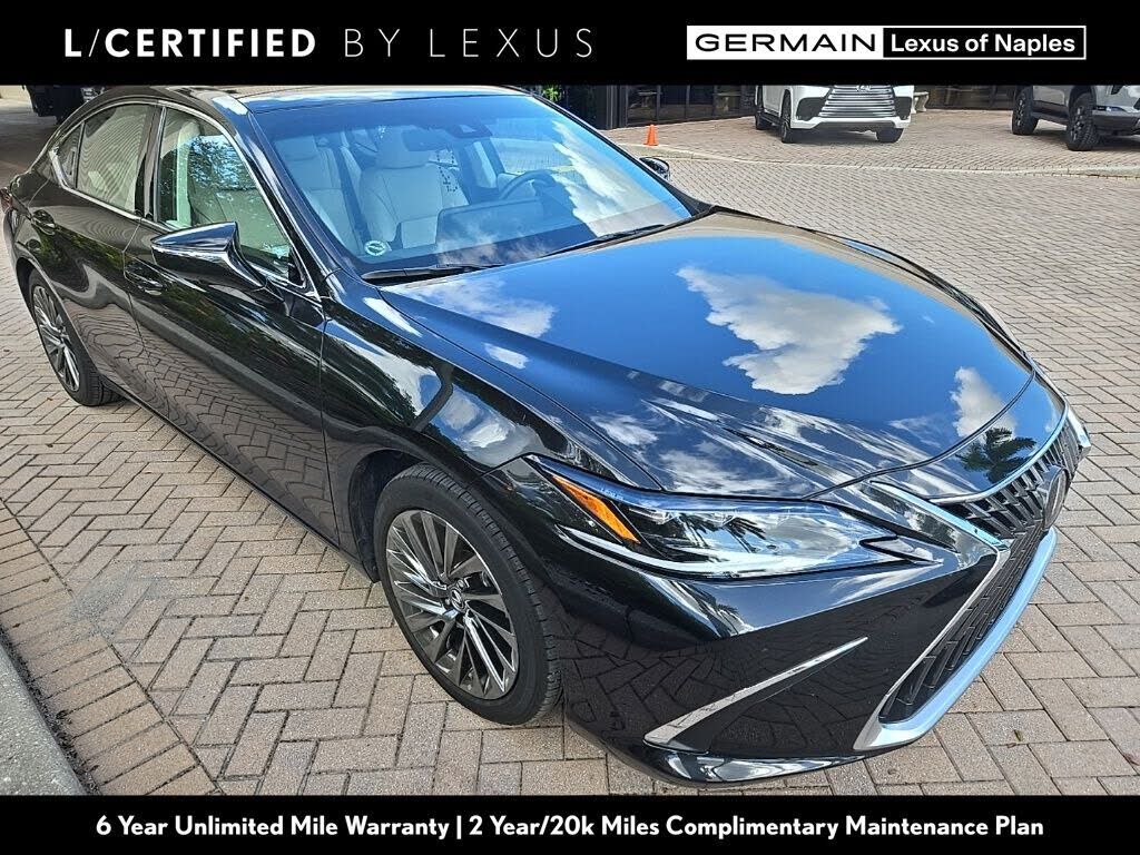 2025 LEXUS ES