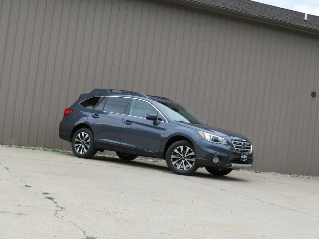2015 SUBARU Outback
