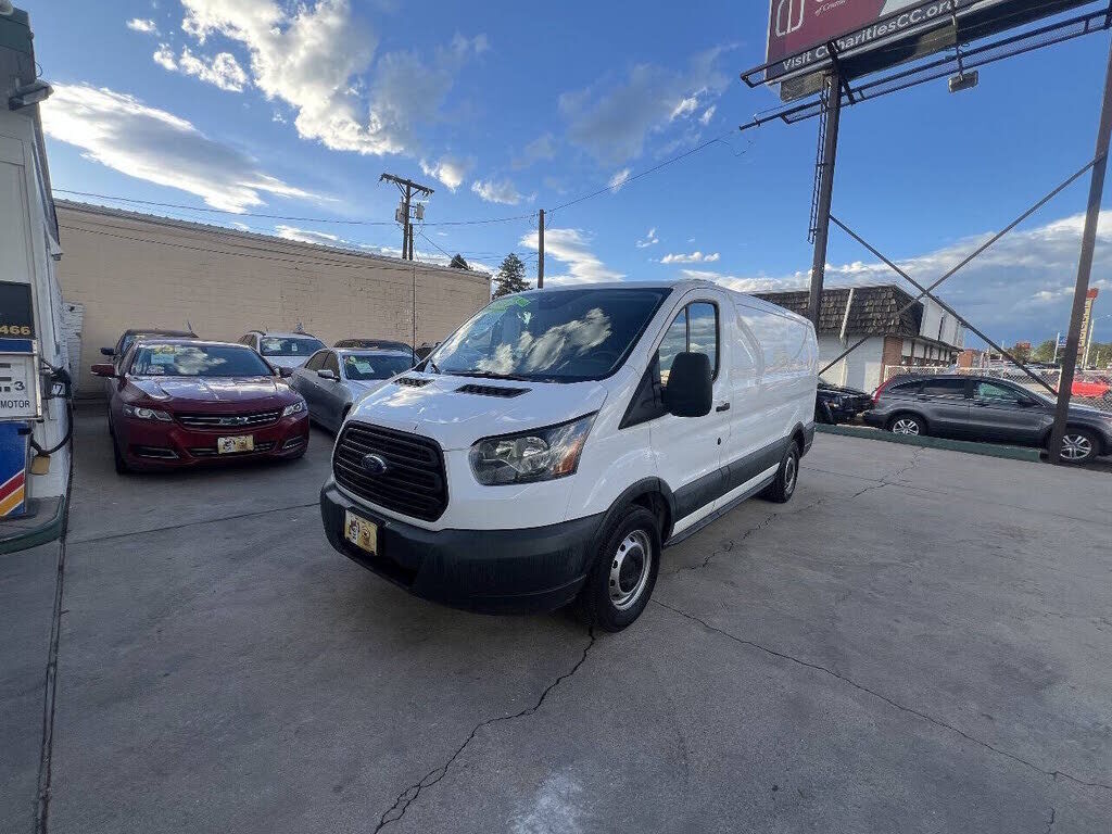 2017 FORD Transit