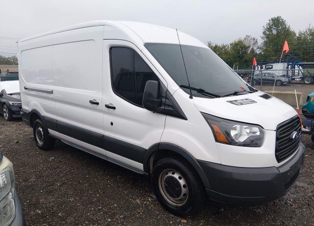 2018 FORD Transit