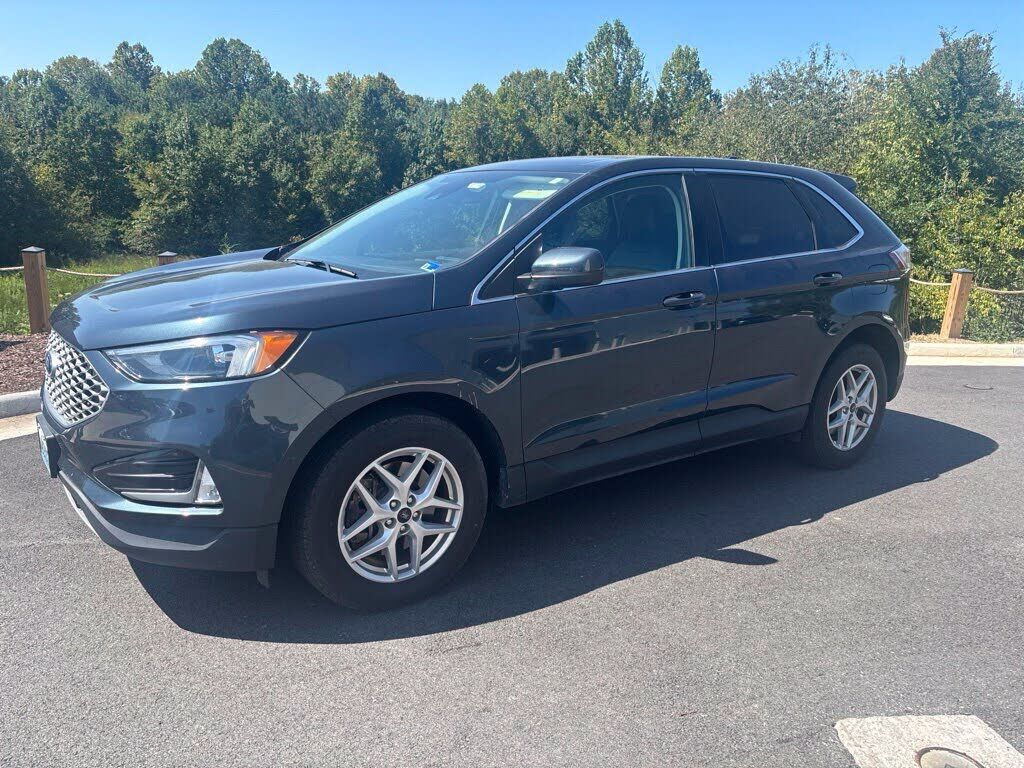 2024 FORD Edge