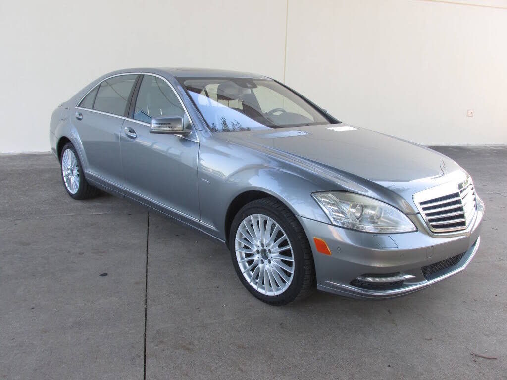 2012 MERCEDES-BENZ S-Class