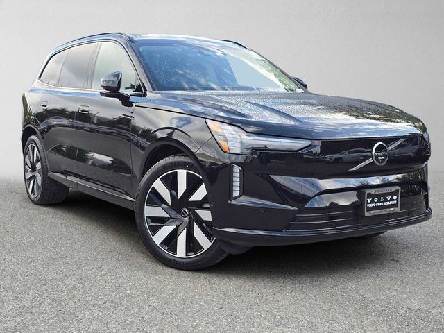 2026 VOLVO EX90