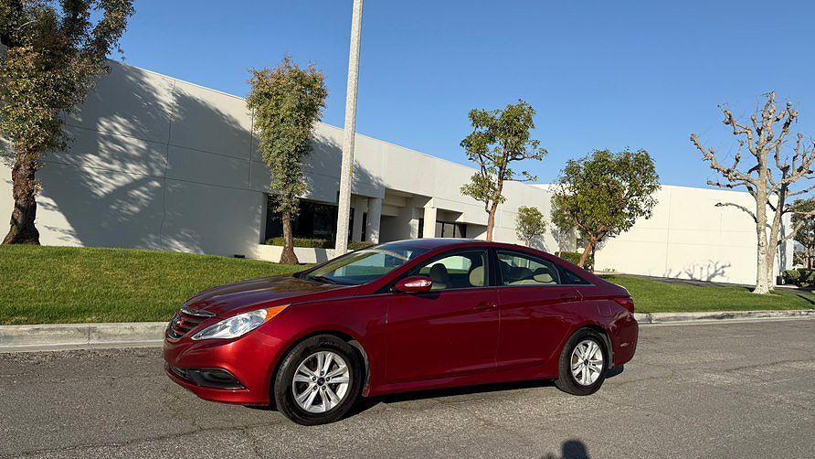 2014 HYUNDAI Sonata