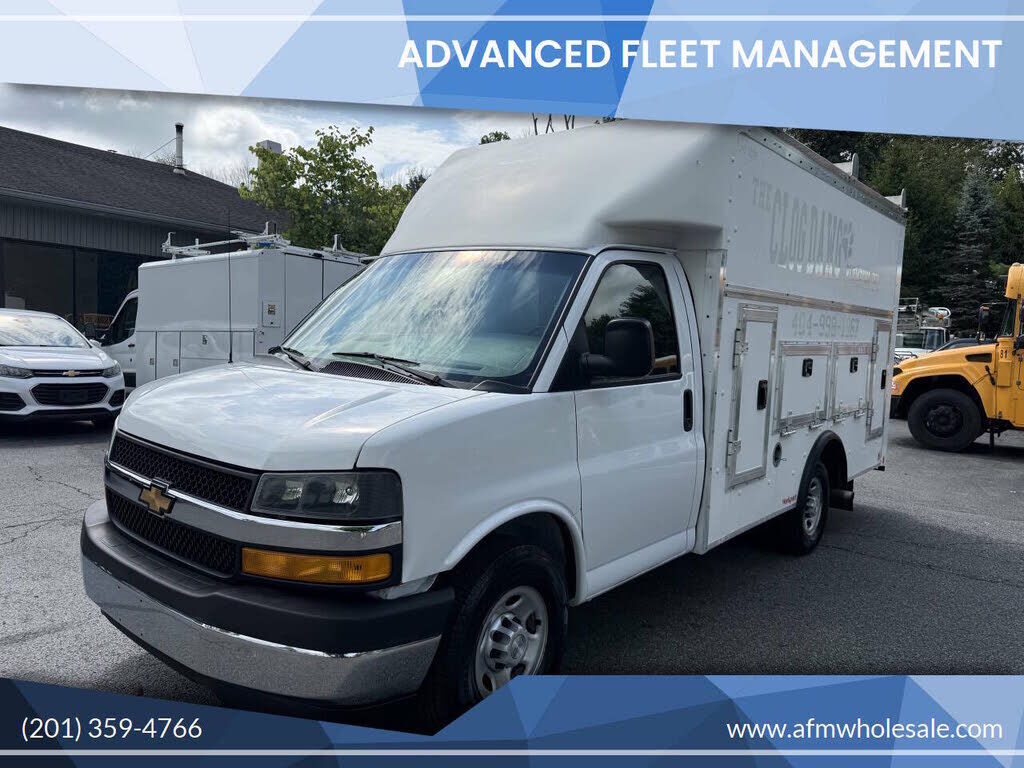 2019 CHEVROLET Express