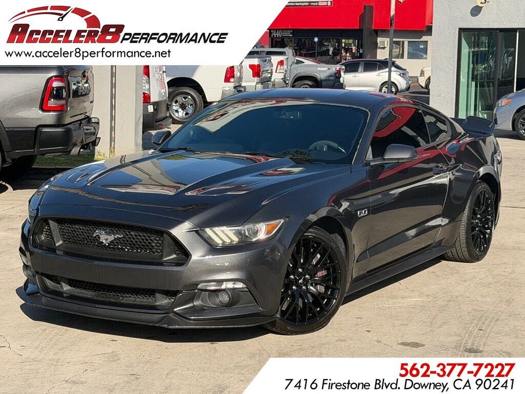2017 FORD Mustang