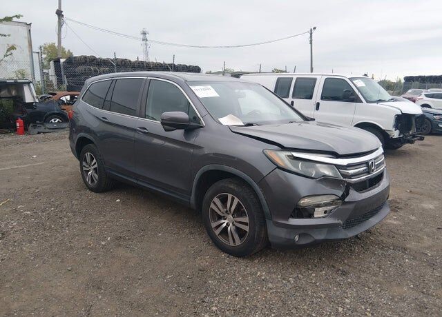 2017 HONDA Pilot