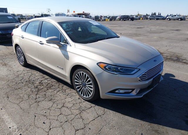 2017 FORD Fusion