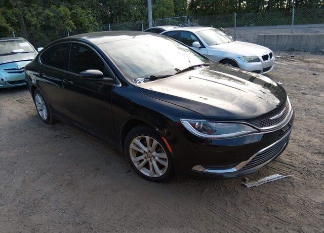2016 CHRYSLER 200