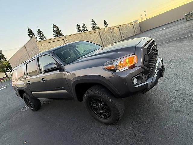 2019 TOYOTA Tacoma