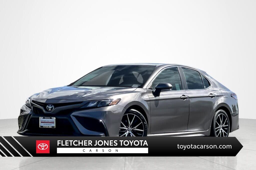 2024 TOYOTA Camry