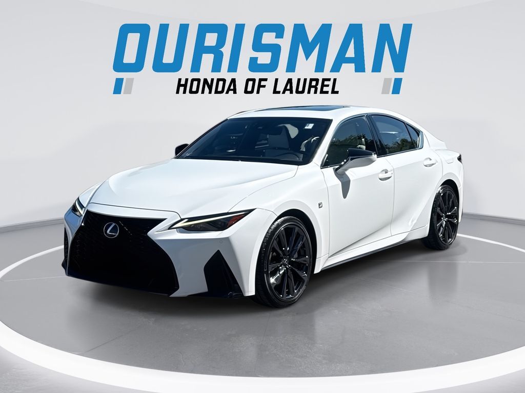 2022 LEXUS IS