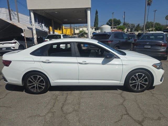 2024 VOLKSWAGEN Jetta