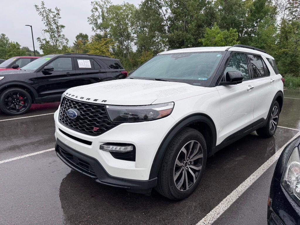 2022 FORD Explorer