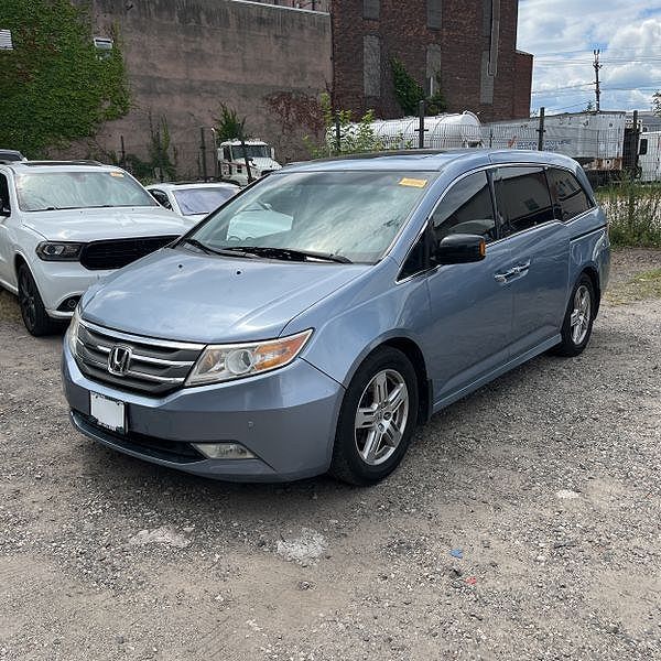 2012 HONDA Odyssey