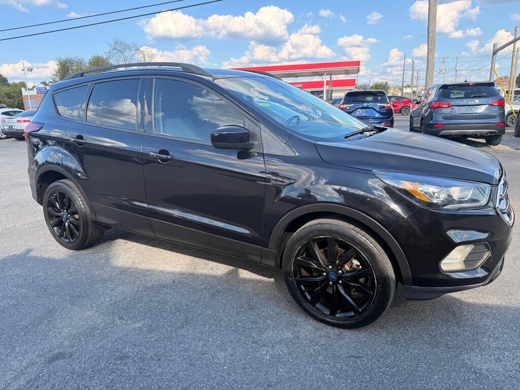 2019 FORD Escape