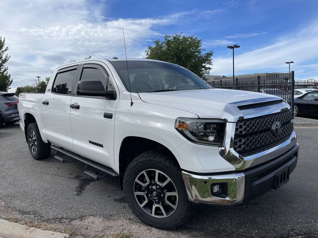 2019 TOYOTA Tundra