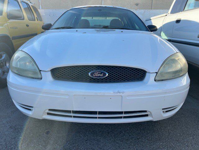 2007 FORD Taurus